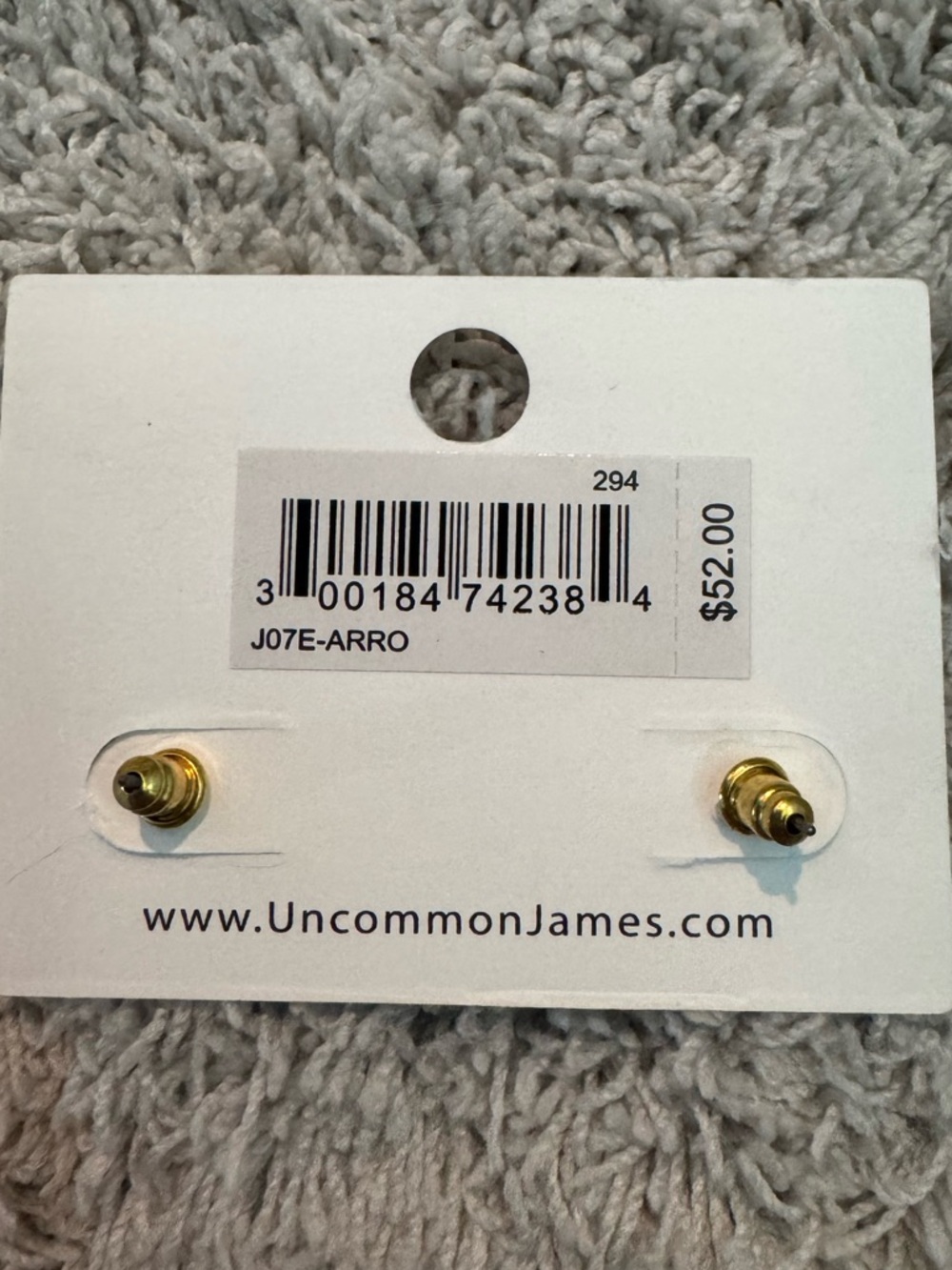 NWT Uncommon James Gold Arrow stud earrings - Picture 2 of 5